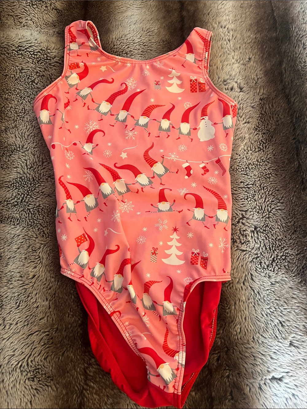 Such a cute holiday Leo size child large
